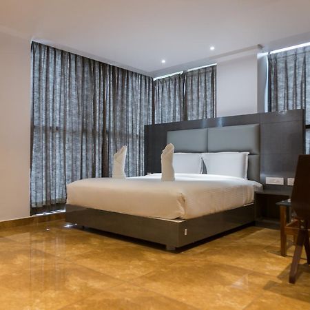 Hotel Hills Tirupattur Tiruppatur Exterior photo