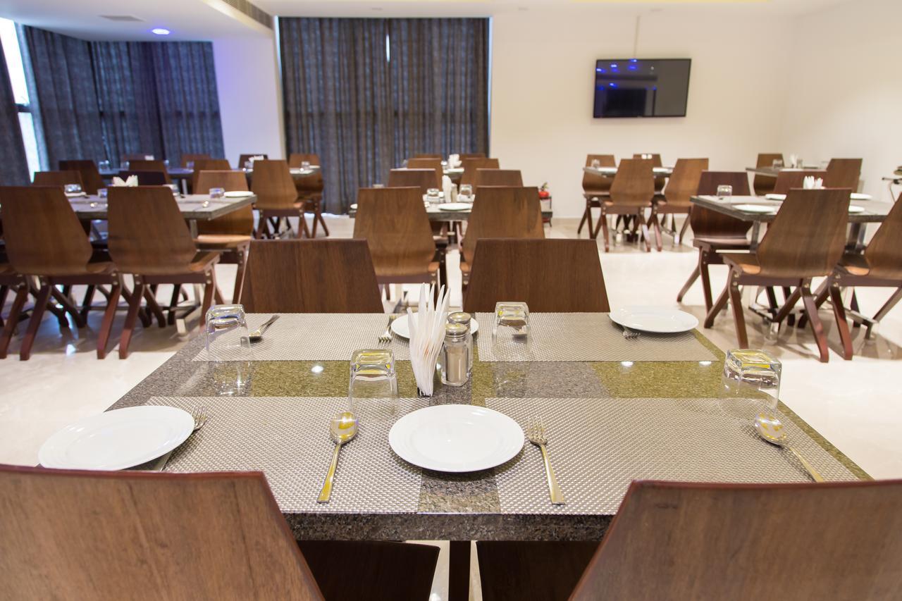 Hotel Hills Tirupattur Tiruppatur Exterior photo