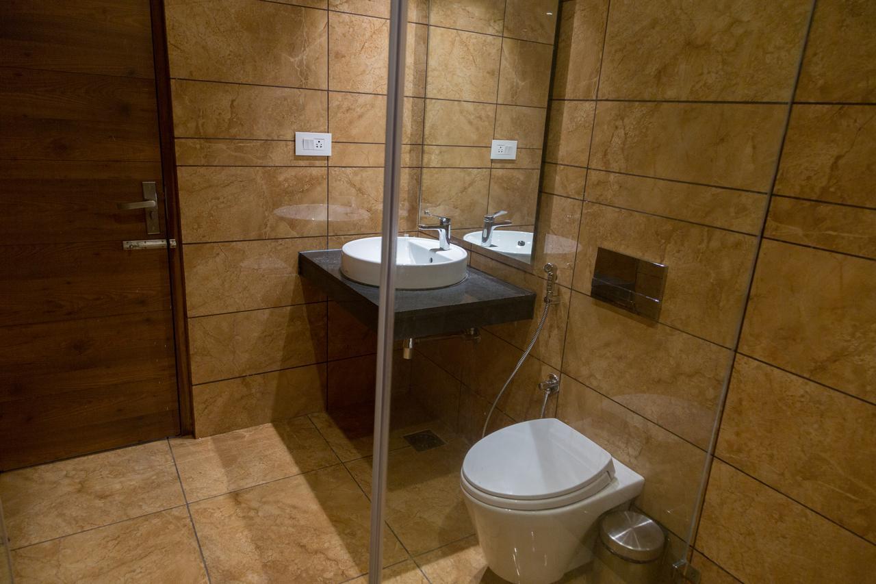 Hotel Hills Tirupattur Tiruppatur Exterior photo