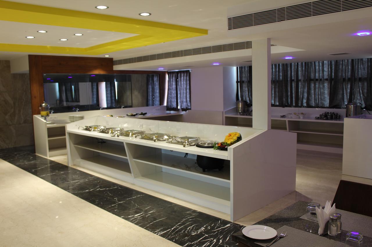 Hotel Hills Tirupattur Tiruppatur Exterior photo